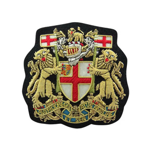 Insignias Bordadas Personalizadas Hechas a Mano para Blazers, Insignias de Club Personalizadas, Insignias Ceremoniales de Lami's Industries - Product Image 1