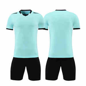 Vente en gros d'uniformes de football personnalisés avec impression par sublimation ensembles de vêtements de football uniformes de football bon marché - Product Image 1