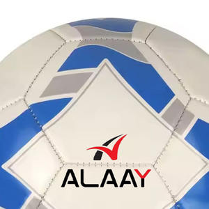 Ballon de football en PVC de haute qualité Alaay, durable, pour l'intérieur et l'extérieur, avec logo personnalisé imprimé pour l'entraînement professionnel - Product Image 6