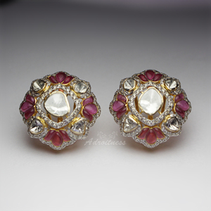 Đồ trang sức sang trọng độc đáo 14k vàng rắn Tay Chạm Khắc Bông tai <span class=keywords><strong>Ruby</strong></span> tự nhiên GH Uncut kim cương tự nhiên thực polki Bông tai đinh tán - Product Image 2