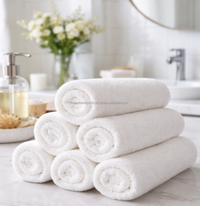 Serviettes en coton doux pour hôtels et spas – Antibactériennes et respirantes – Fournisseur en gros Inde - Product Image 1