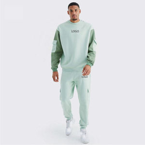 Conjunto Deportivo Unisex con Logotipo Personalizado, 100% Algodón Grueso, Nuevo Diseño, Sudadera con Cuello Redondo y Pantalones Cargo para Invierno, Ropa Estampada - Product Image 1