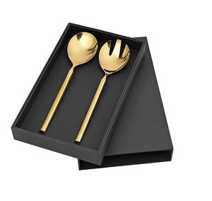 Serveur à salade en métal design renne avec poignée de coulée couverts New Look pour la cuisine à domicile - Product Image 2