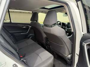 USADO LHD/RHD 2019 T O Y O T A RAV4 XLE FWD - Product Image 5