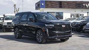 Escalade Sport 2023-2024 Usado, Cuero, 8 Cilindros, SUV Automático, Volante a la Derecha/Izquierda, con Techo Solar, en Venta - Product Image 3