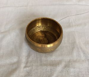 Bol de chant tibétain en laiton poli fait à la main, bol de chant tibétain de guérison du corps, disponible au prix d'usine - Product Image 5