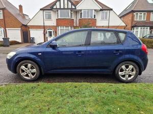 KIA CEED 2017 d'occasion, conduite à gauche/droite - Product Image 3