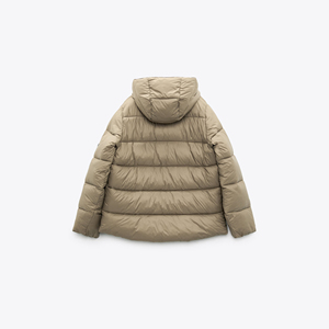 High Quality Men's Lightweight Water-Resistant <b>Packable</b> Puffer <b>Jacket</b> Hooded Collar with Zipper Closure for Winter Season - Product Image 2