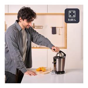 Presse-agrumes électrique Black & Decker BXCJ350E 350W en acier inoxydable et noir pour jus frais - Product Image 5