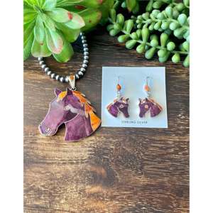 Ensemble de bijoux faits à la main du sud-ouest avec pierres multiples et incrustations en argent - Pendentif et boucles d'oreilles - Product Image 1
