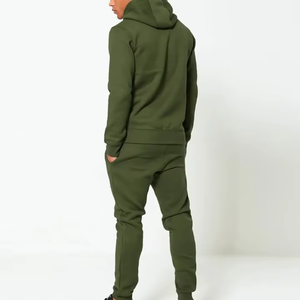Ensemble de jogging de printemps unisexe décontracté et uni personnalisé Sweat à capuche et pantalon de survêtement de coupe régulière pour un style de vie actif Marque - Product Image 2