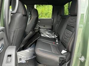 ข้อเสนอสุดคุ้มสำหรับนิสสัน ฟรอนเทียร์ PRO-4X 4 ประตู ครูว์แค็บ ขับเคลื่อน 4 ล้อ 5.0 ฟุต SB - Product Image 4