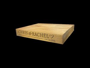 Planche à découper et plateau de service en bois - Durable, lavable au lave-vaisselle - Product Image 6