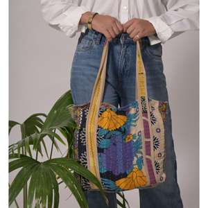 Bolso Kantha Vintage indio Multicolor, bolso de mano de algodón hecho a mano, bolso de compras para mujer, bolso de supermercado informal - Product Image 2