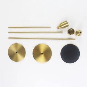 Porte-bougie à col fin, finition métallique élégante, pour centre de table, décoration de salon, ambiance de chambre à coucher et utilisation en fête, en provenance d'Inde - Product Image 6