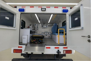 Ambulancia Médica de Alta Potencia con Tracción en las Cuatro Ruedas, Diésel, Lista para Enviar, Nueva Condición, Emergencia - Product Image 3