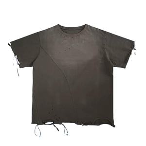 Recién llegado, camisetas desgastadas en blanco liso rasgado a granel, camisetas deportivas de manga corta recortadas con cuello redondeado para hombres - Product Image 5