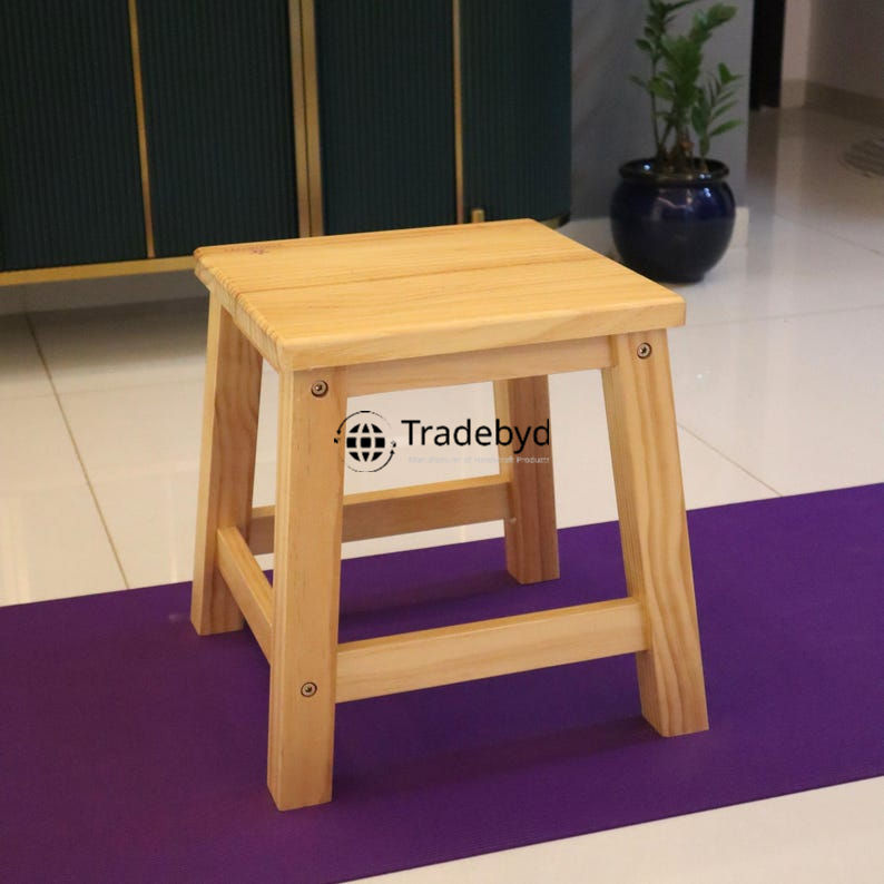 Available in different Colors