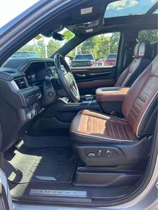 Nuevo/USADO 2023 GM C YUKON DENALI 360 Cámara Trasera Capacidad de Carga 31-40T Emisión Diésel/GASOLINA Automático EN VENTA - Product Image 2