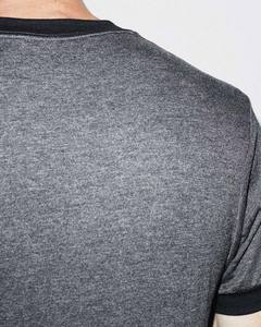 Pour le t-shirt unisexe Next Level Ringer Jersey S HTHR GRIS/NOIR avec motif imprimé - Product Image 2