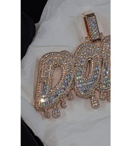 Pendentif personnalisé de luxe pour homme en diamant Moissanite D VVS, argent sterling 925 plaqué or rose, style hip-hop, avec inscription de nom - Product Image 2