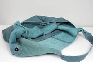 Sac à bandoulière en cuir élégant pour femmes, usage quotidien et tenue de bureau - Product Image 4