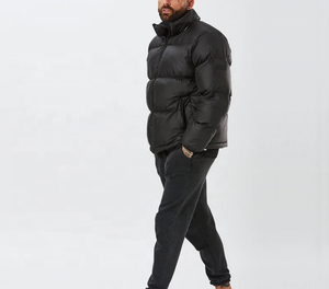 High Street Unisex Casual Winter <b>Waterproof</b> <b>Hooded</b> Lightweight Reversible <b>Puffer</b> <b>Jacket</b> <b>with</b> Comfortable Pockets - Product Image 3