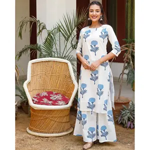 Conjunto de Kurta de Algodón Blanco para Mujer de Thread & Button - Product Image 1