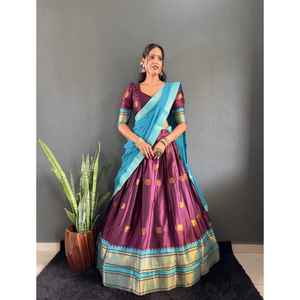 Lehenga choli ผ้าคอตตอนดูปองต้าสำหรับใส่ไปร่วมงานเทศกาลเปิดตัว - Product Image 1