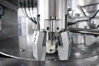 Machine compacte de remplissage et de bouchage automatique de sachets de lessive liquide pour bureau, machine d'emballage de sachets souples de savon liquide