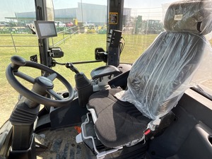 2022 244L Kubota Motor rueda de cargador frontal Eaton cilindro hidráulico bomba de caja de cambios 8 toneladas 2 toneladas 1 año utilizado para cubo de uso doméstico - Product Image 3