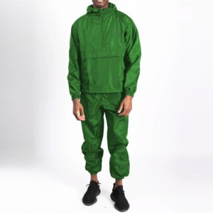 2024 Offre Spéciale logo personnalisé survêtement en nylon design de mode coupe-vent survêtement pour hommes en vert - Product Image 1