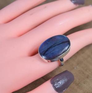แหวนพลอยรูปไข่เงินแท้925ลาบราดอไรต์ทำด้วยมือสำหรับเป็นของขวัญวันเกิด - Product Image 4