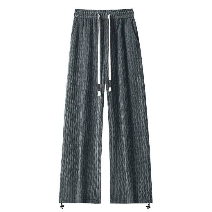 สีเทาเข้ม