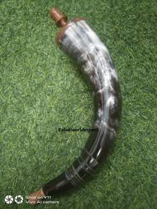 Cuerno de polvo barato hecho a mano 100% Cuernos de polvo medievales vikingos naturales con tapa de madera a la venta por Falak World Export - Product Image 5