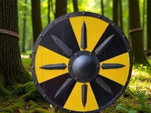 Escudo Medieval Vikingo de Madera de 24 Pulgadas, Auténtico, Hecho a Mano, Diseño Art Deco, para Regalos Únicos - Product Image 1