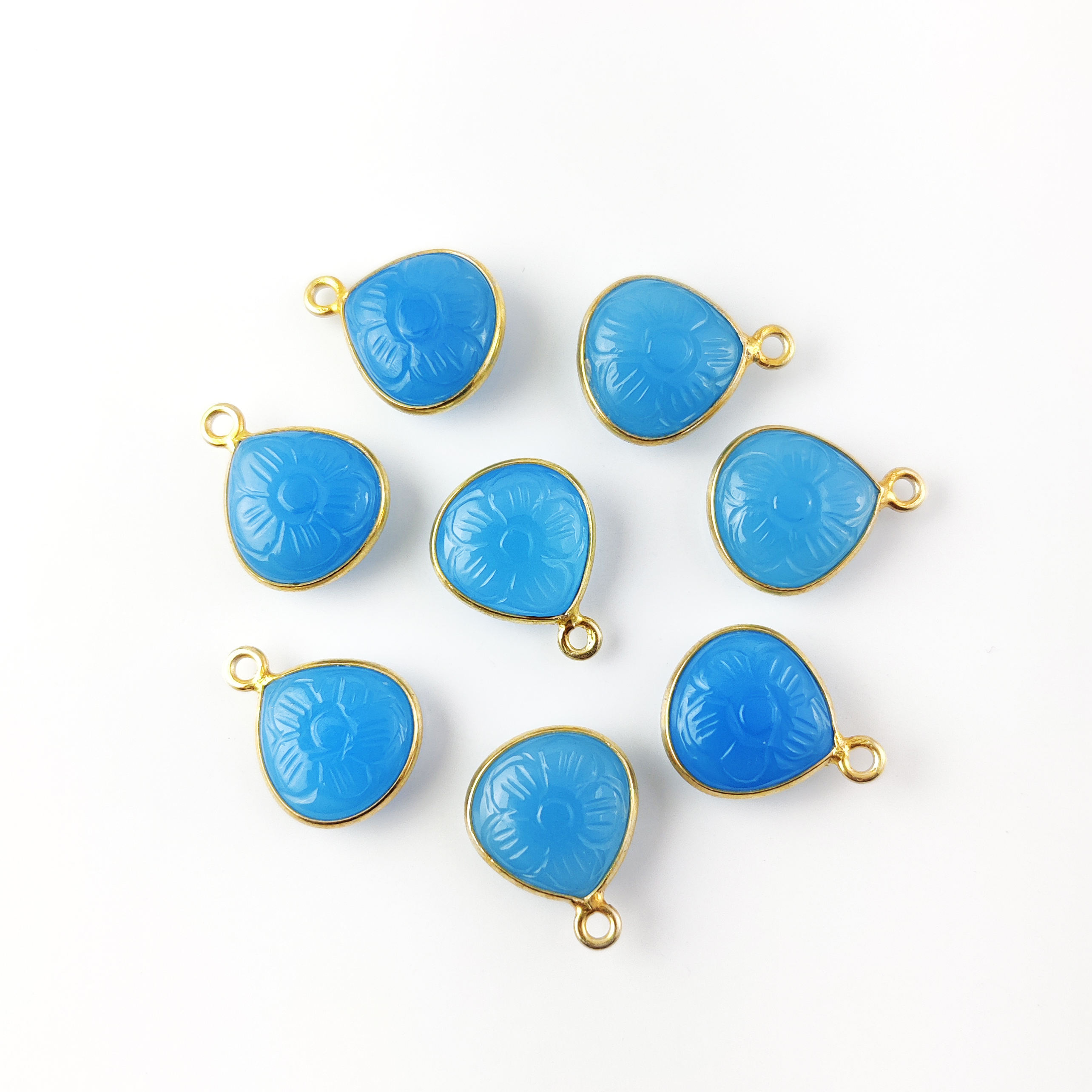 หินโมราสีฟ้า