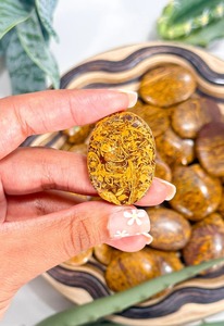 Pierre naturelle de guérison dernière pierre précieuse d'agate de Mariam Massage du pouce en vrac pierre d'inquiétude calligraphie prix d'usine pierre semi-précieuse - Product Image 6