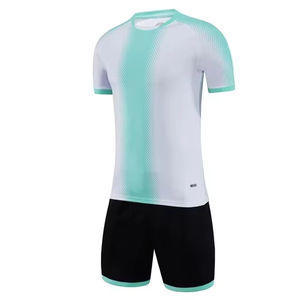 Survêtement personnalisé pour hommes en gros Vêtements d'entraînement de gym Ensemble de maillots de football - Product Image 1
