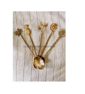 Ensemble de couverts en métal durable pour les repas haut de gamme avec design ergonomique et finition en acier inoxydable de qualité supérieure pour une beauté durable - Product Image 2