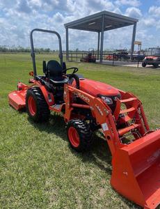 รถแทรกเตอร์ขนาดเล็ก Kubota B2301 เครื่องยนต์ดีเซล 23 แรงม้า รถไถนาขนาดเล็กขับเคลื่อนสี่ล้อ เครื่องจักรกลการเกษตรสำหรับขาย - Product Image 3