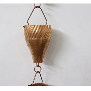 Décoration intérieure moderne Métal antique Intérieur/extérieur Chaîne de pluie de jardin Style de conception multiple-Cuivre floral pour jardin, piscine et décoration végétale - Product Image 4