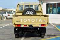 Toyota Land Cruiser d'occasion en excellent état, double cabine, pick-up