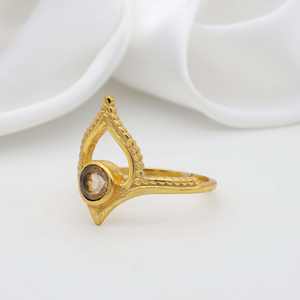 แหวนแลบราโดไรต์สำหรับผู้หญิงทันสมัยแหวนทองเหลืองประดับอัญมณีสวยงามแหวนสำหรับงานครบรอบงานปาร์ตี้ชุบทอง18K - Product Image 3