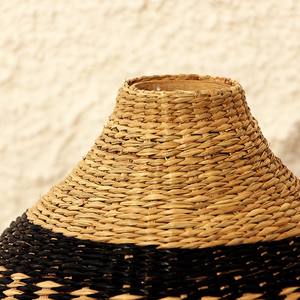 Panier décoratif en herbe de mer noire du Vietnam, vase, OEM ODM, tissé à la main, herbe de mer rustique, décoration bohème pour la maison, artisanat, vente en gros - Product Image 3