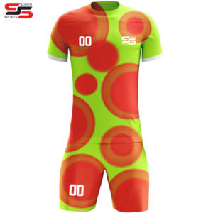 Uniformes de fútbol sublimados de fábrica de ropa deportiva, ropa de poliéster, nuevos kits de camisetas de fútbol para jóvenes personalizados para equipos - Product Image 1