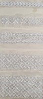 Fait sur mesure en perles variées et en matériaux de pierre lacets brodés dans divers modèles et couleurs pour robes de mariée
