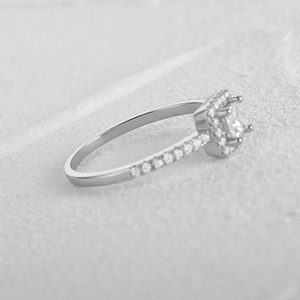 Bague Halo en Or 14K avec Diamant de Laboratoire Taille Princesse, Bijoux Fins en Gros, Bague Minimaliste pour Anniversaire et Fiançailles, OEM - Product Image 3