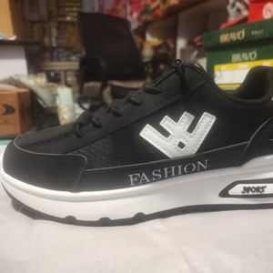 Chaussures de sport polyvalentes pour une utilisation toute l'année Conçues pour la vitesse, le confort, la durabilité Maille pour le printemps, l'été, l'hiver, l'automne Sports - Product Image 1