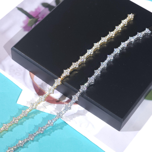 Pulsera de Tenis con Diseño de Estrella y Acabado Plateado, Joyería Brillante para Uso Diario y Regalos - Product Image 3